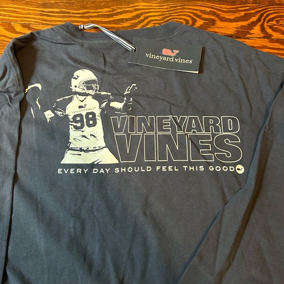 Vineyard Vines LS T-Shirt - Three Step Drop NWT - Picture 5 of 5